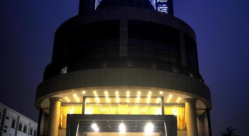 Kingtown Hotel Hongmei שנגחאי מראה חיצוני תמונה
