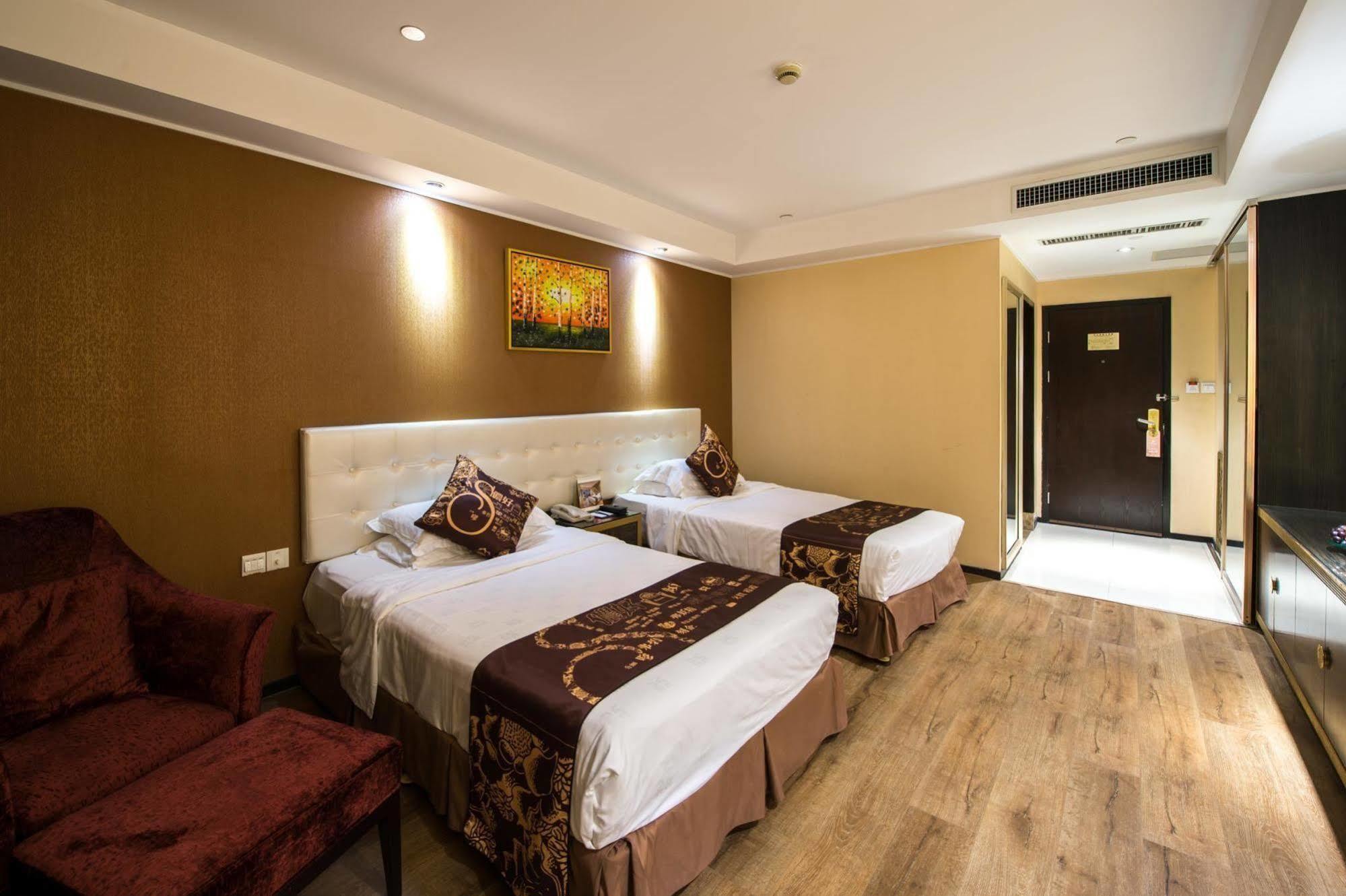 Kingtown Hotel Hongmei שנגחאי מראה חיצוני תמונה